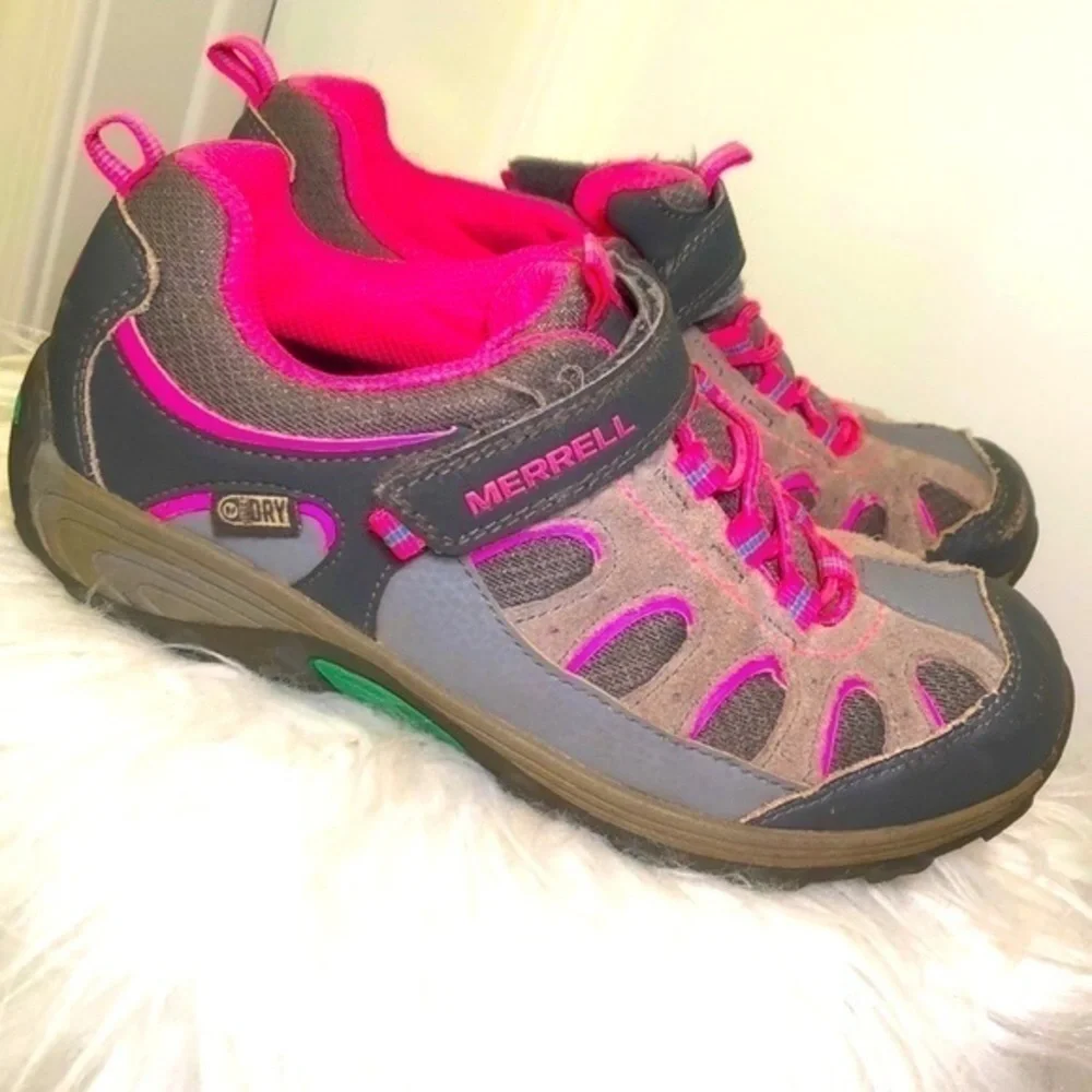 MERRELL | MERRELL Chameleon Low Select Dry Velcro Close Outdoor Shoes, 3.5